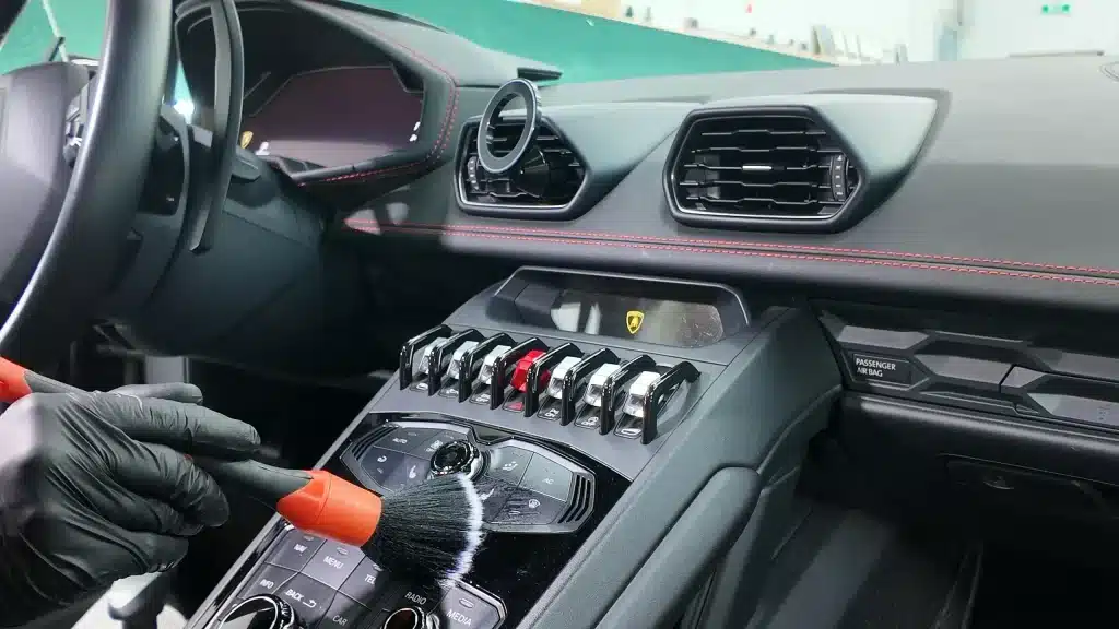 innenraumreinigung-auto-wien Luxusauto-Innenreinigung