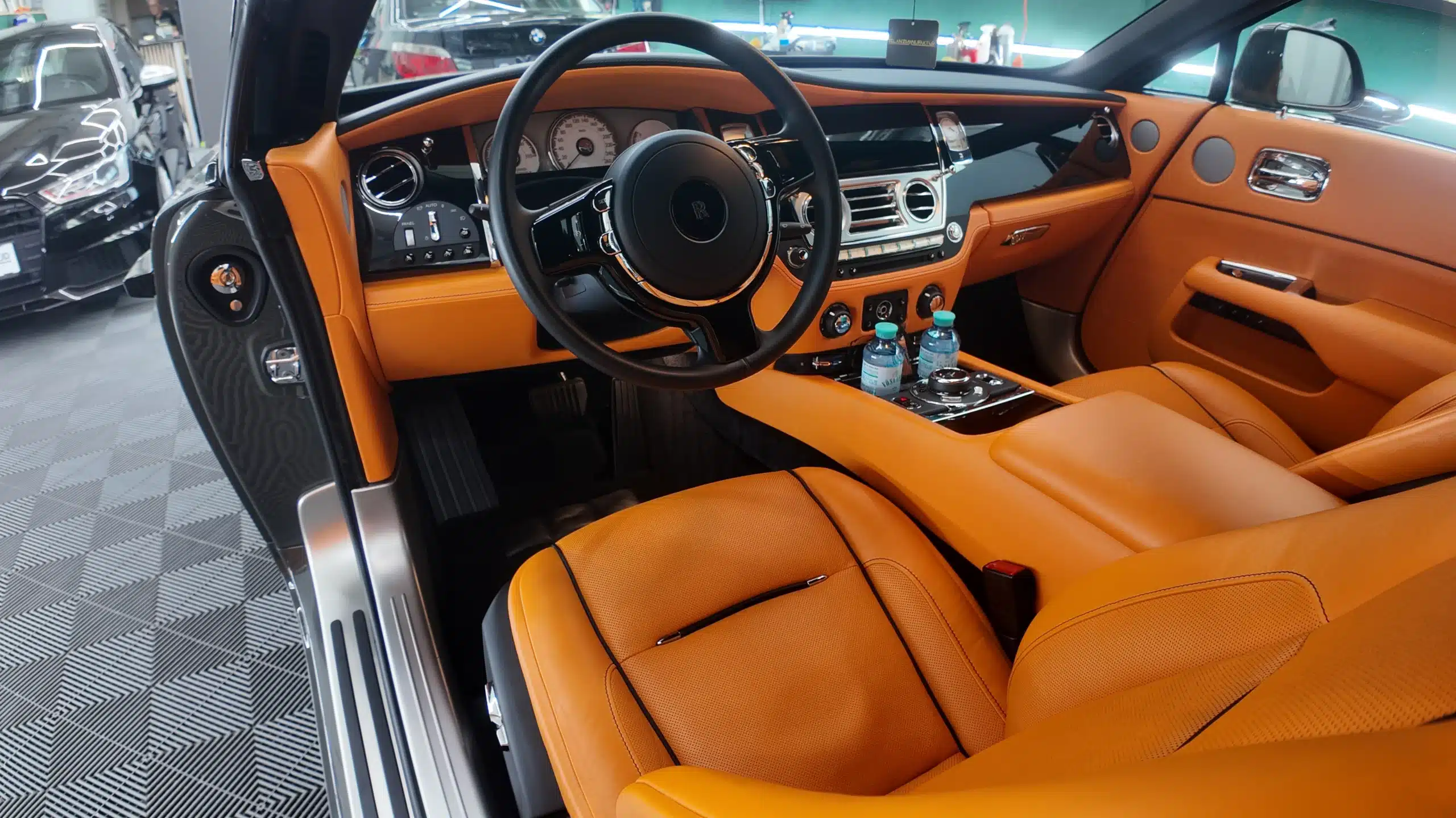 rolles royce dawn overdose (16)