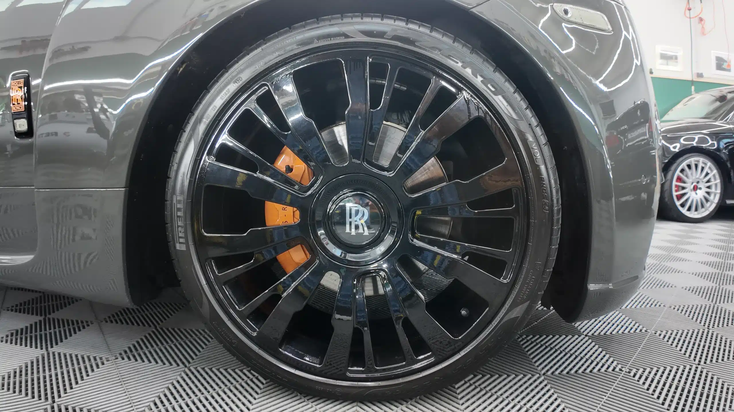 rolles royce dawn overdose (5)