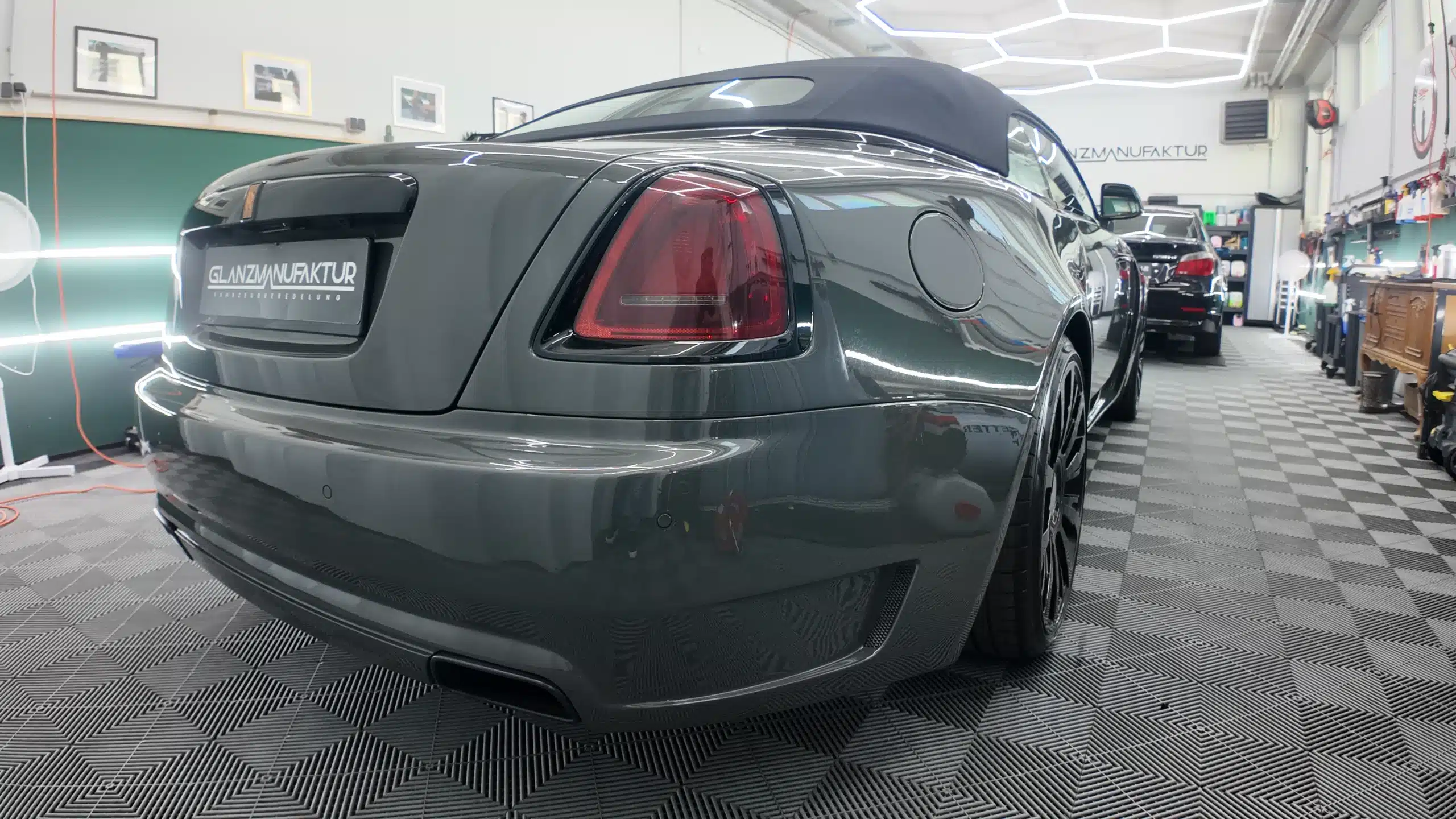 rolles royce dawn overdose (9)
